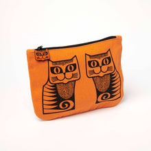 Load image into Gallery viewer, Hornsea Cat Pouch