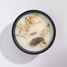 Load image into Gallery viewer, Hop Hare Magic Candle - The Lion
