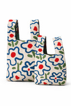 Load image into Gallery viewer, Groovy Garden Knitted Bag