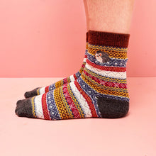 Load image into Gallery viewer, Secret Garden Hedgehog Fair Isle Socks