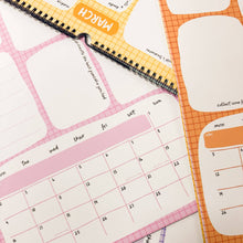 Load image into Gallery viewer, Junk Journal 2026 Calendar