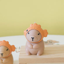 Load image into Gallery viewer, Capybara Candle