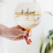 Load image into Gallery viewer, Set of 2 Pink/Peach Twist Gin Glasses