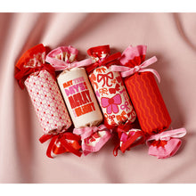 Load image into Gallery viewer, Fabric Christmas Crackers
