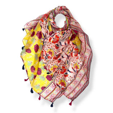 Load image into Gallery viewer, Botanic Print Square Scarf
