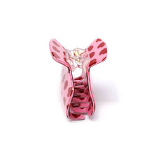 Load image into Gallery viewer, Red &amp; Pink Heart Print Hair Claw Clamp
