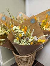 Load image into Gallery viewer, Yellow Dried Flower Bouquet
