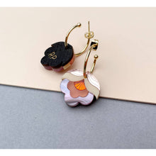 Load image into Gallery viewer, Pink Sky Anna Retro Flower Hoop Earrings
