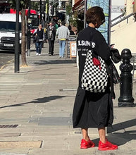Load image into Gallery viewer, Bold Check Pattern Knitted bag
