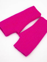 Load image into Gallery viewer, Dylan Fuchsia Ribbed Wrist Warmers
