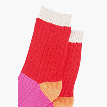Load image into Gallery viewer, Red &amp; Pink Colour Block Socks
