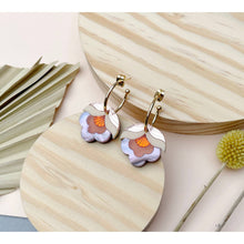 Load image into Gallery viewer, Pink Sky Anna Retro Flower Hoop Earrings
