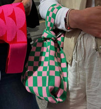 Load image into Gallery viewer, Bold Check Pattern Knitted bag
