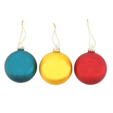 Load image into Gallery viewer, Set of 3 Nostalgic Christmas Glass Baubles
