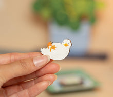 Load image into Gallery viewer, Don't Worry Duck Wooden Pin
