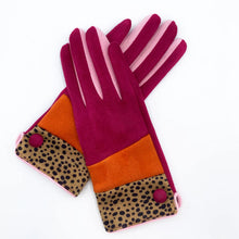 Load image into Gallery viewer, Pink Cheetah Print Gloves
