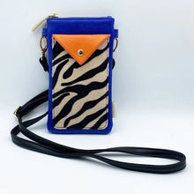 Load image into Gallery viewer, Blue Animal Print Cross Body Phone Wallet
