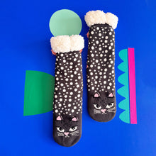 Load image into Gallery viewer, Cat Face Slipper Socks
