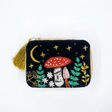 Load image into Gallery viewer, Forage Black Velvet Embroidered Trinket Box
