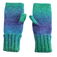 Load image into Gallery viewer, Blue Ombre Knit Wrist Warmers
