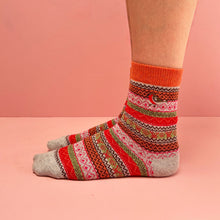 Load image into Gallery viewer, Secret Garden Robin Fair Isle Socks
