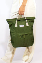 Load image into Gallery viewer, Kind Bag Medium Hackney 2.0 Backpack in Khaki
