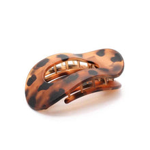 Load image into Gallery viewer, Oval Shaped Matt Finish Hair Clamp
