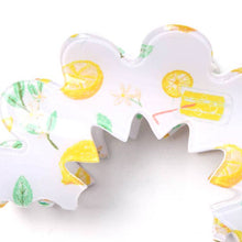 Load image into Gallery viewer, Zigzag Edged Lemon Print Hair Claw Clamp
