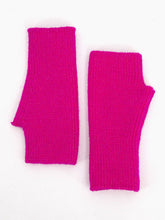 Load image into Gallery viewer, Dylan Fuchsia Ribbed Wrist Warmers
