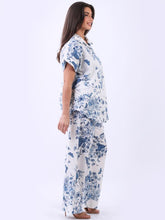 Load image into Gallery viewer, Butterfly Print Linen Blend Shirt
