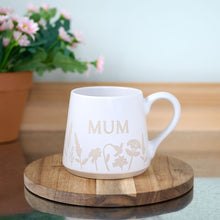 Load image into Gallery viewer, Cottage Garden Floral Mum Mug
