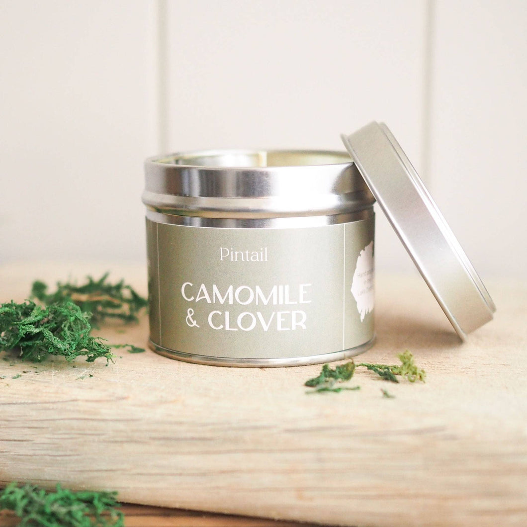 Camomile and Clover Scented Candle