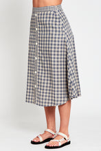 Load image into Gallery viewer, A-line Contrasting Check Midi Skirt
