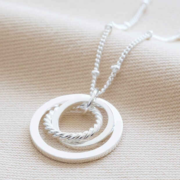 Silver Interlocking Ring Necklace